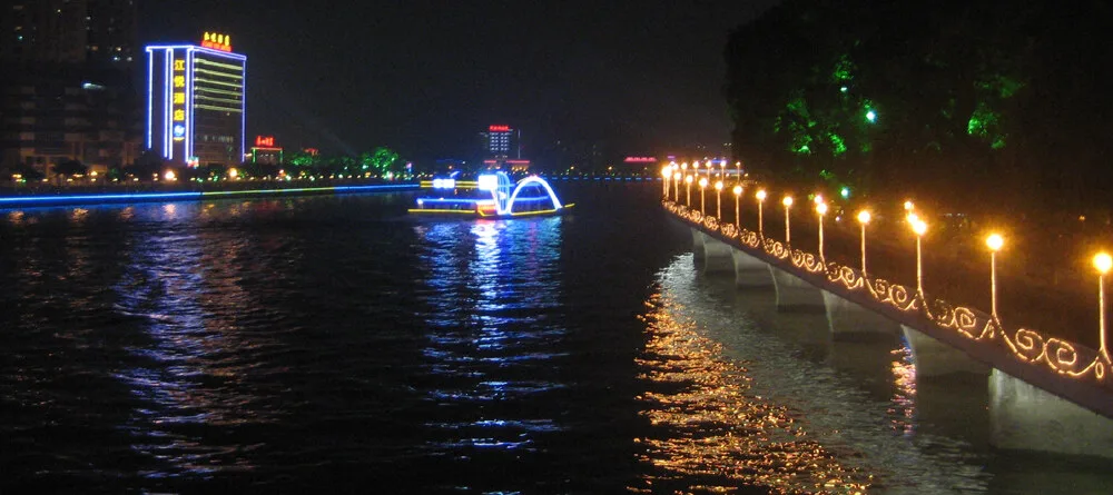 Guangzhou night cruise on the Pearl River