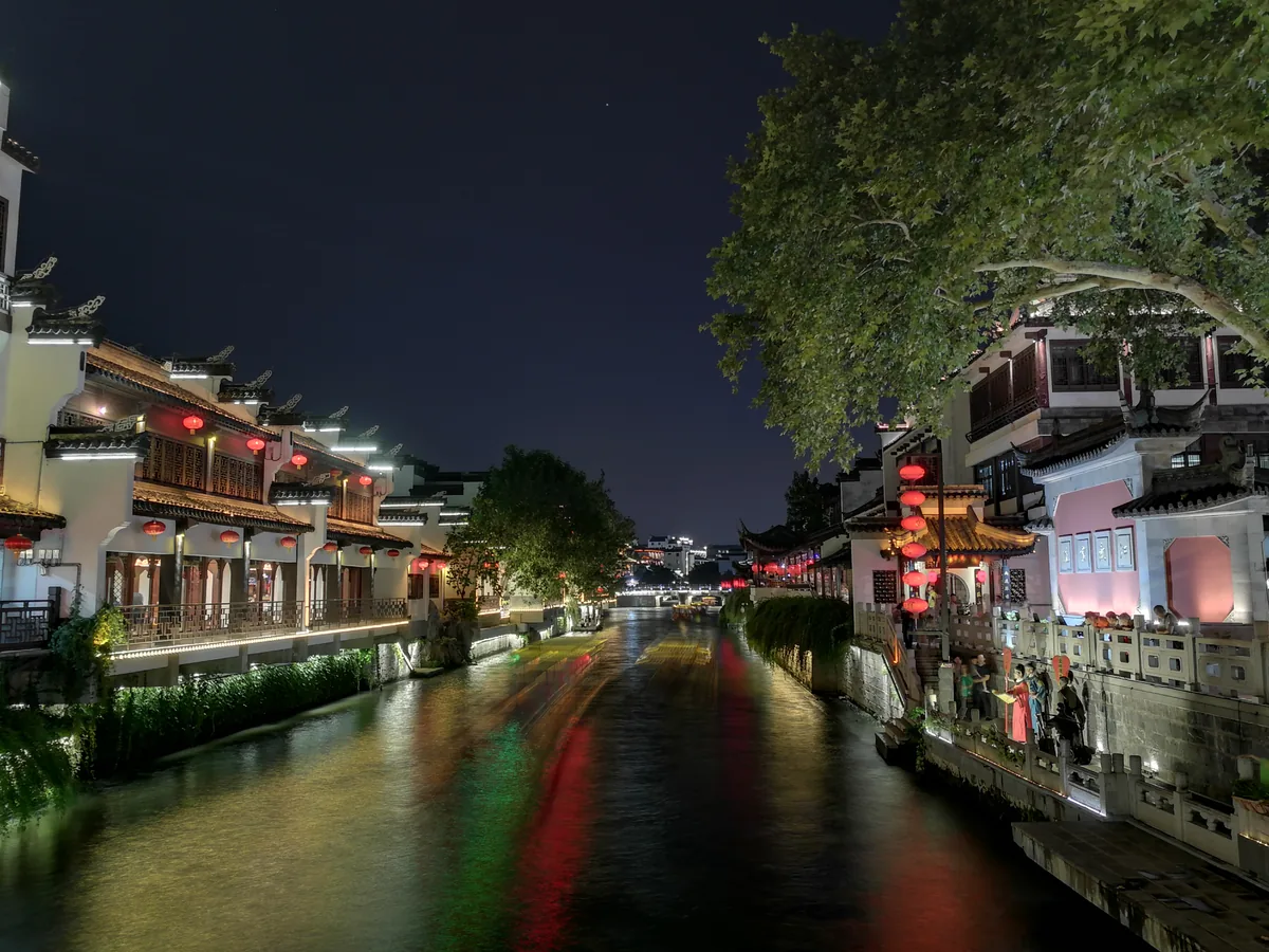 Qinhuai River canal street near Nanjing Confucius Temple at night