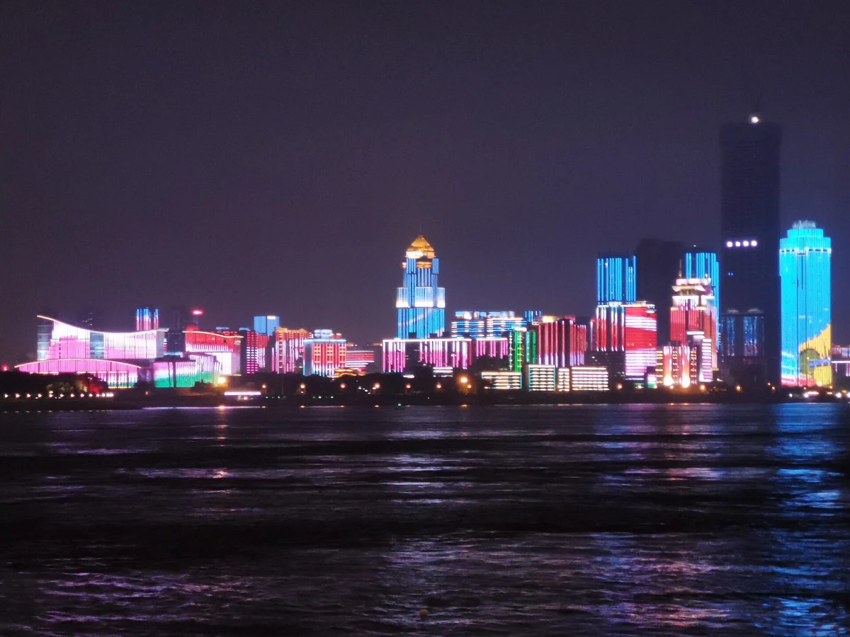 Riverbank view under Wuhan Yangtze River Bridge at night